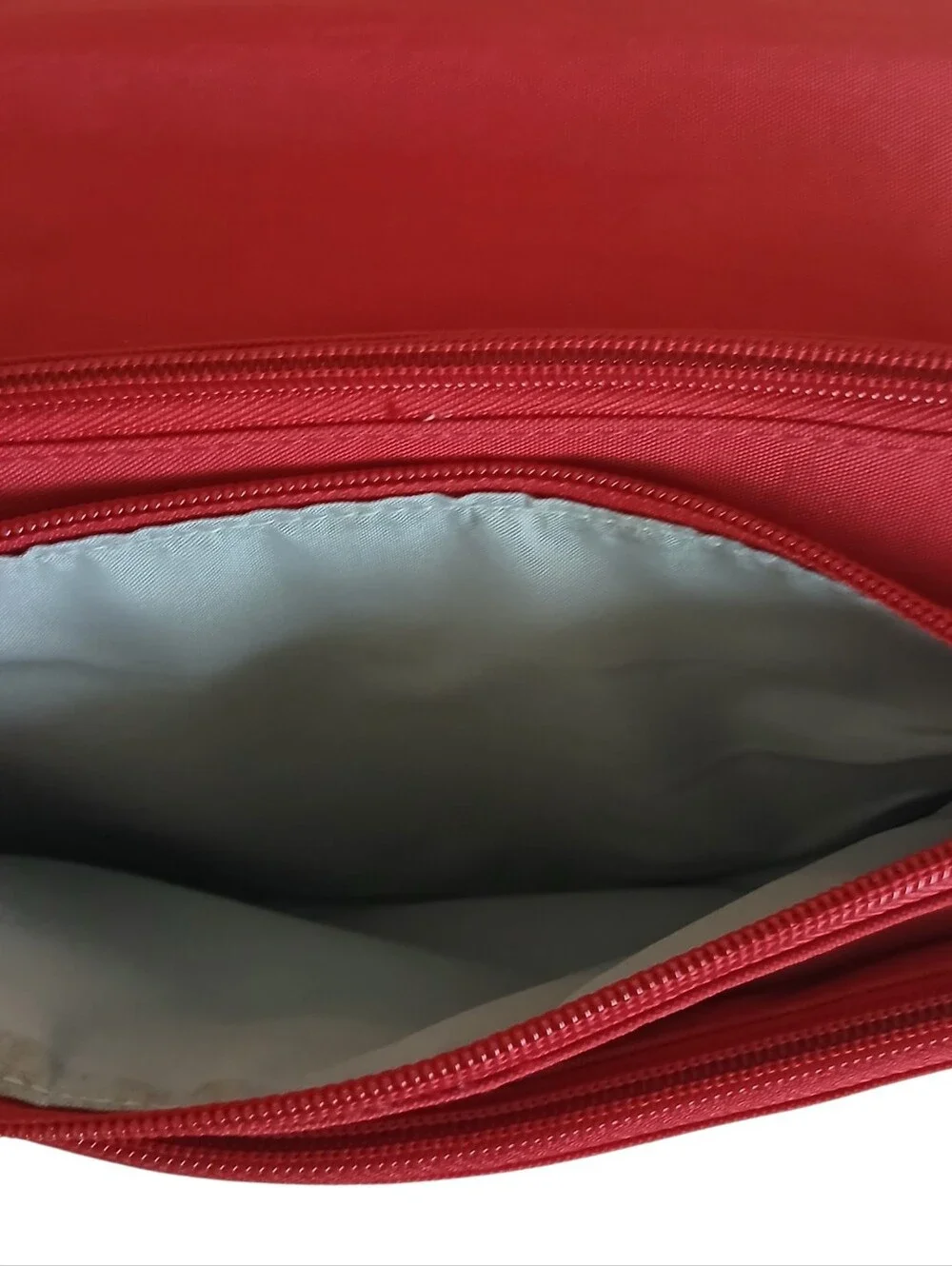 NEW Baggalini Venture Crossbody Nylon Travel Red Foldover Organizer Rugged